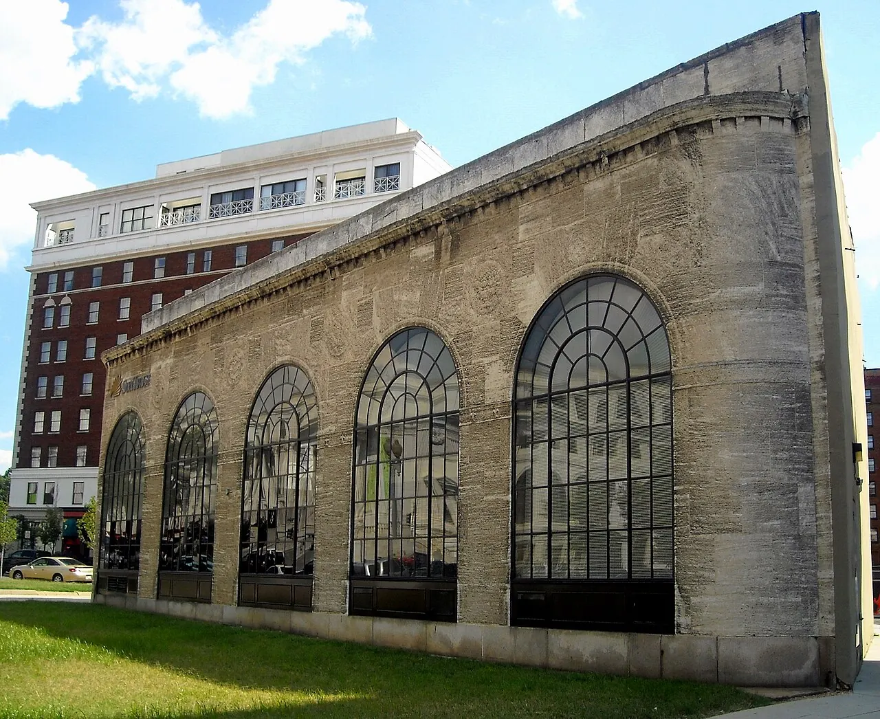 Phoenix Park Hotel in Washington